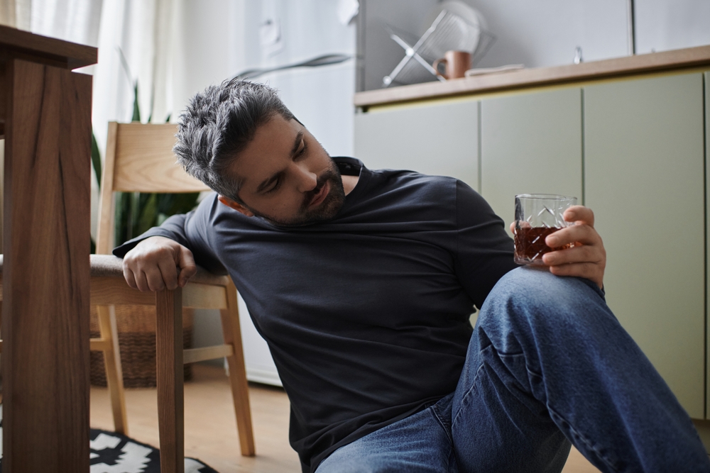 Комбинация налтрексона и баклофена для снижения тяги к алкоголю