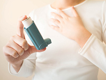 Низкие дозы глюкокортикостероидов при астме: как они влияют на прогноз?