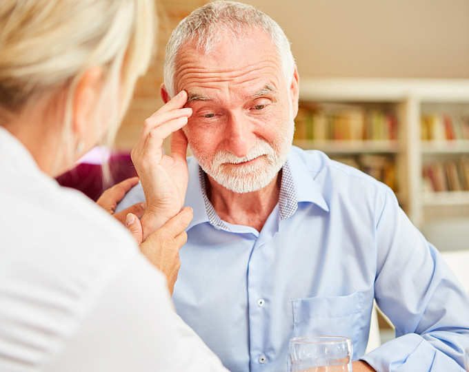 Глаукома с нормальным внутриглазным давлением как фактор риска болезни Альцгеймера 