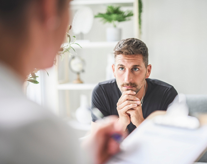 Инсульт у молодых пациентов: как понимание этиологии влияет на прогноз?