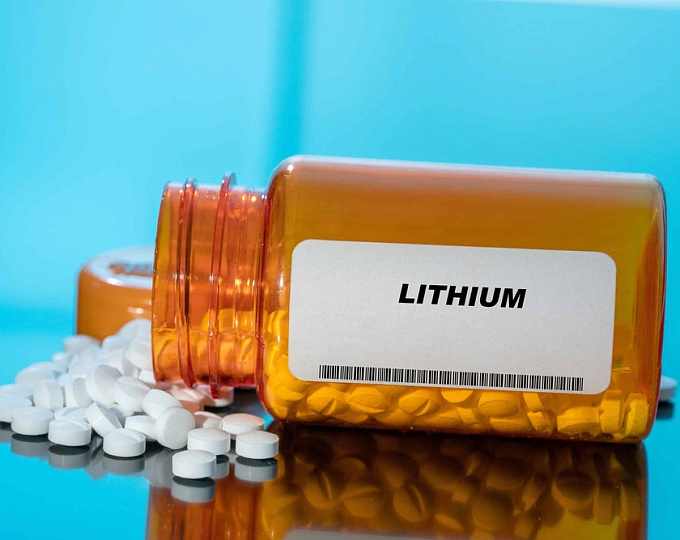 Защитный эффект препарата лития у пациентов с первым эпизодом мании