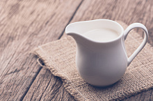 Сколько молока в день можно выпивать без вреда для здоровья?