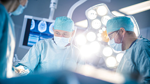 Ожидать ли снижение риска кардиологических осложнений на фоне колхицина у пациентов с некардиальной торакальный операцией?
