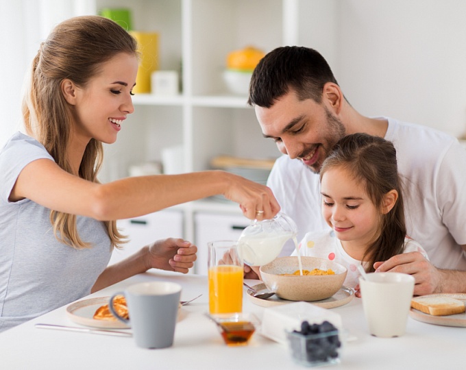 Является ли завтрак самым важным приемом пищи в течение дня? 