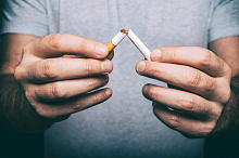 Как курение влияет на краткосрочные исходы инсульта?