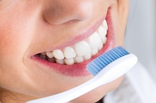 Продолжительность и частота чистки зубов определяет функцию эндотелия