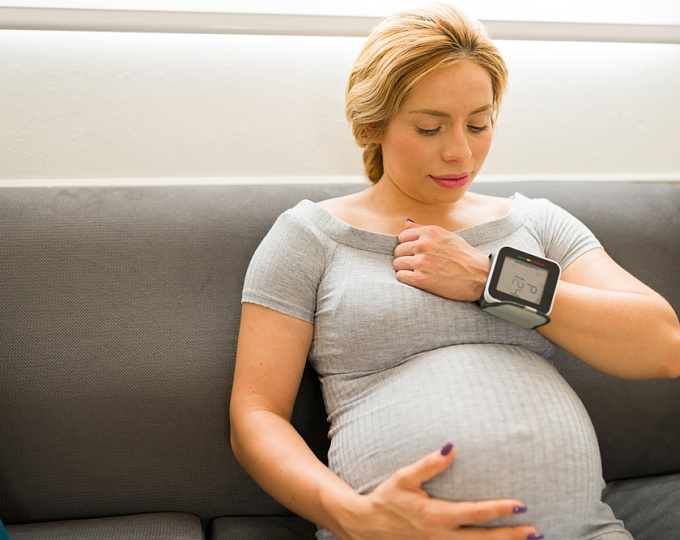 Какие исходы беременности ассоциированы с продолжительностью жизни матери?