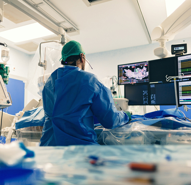 Сравнение внутрисердечной и чреспищеводной эхокардиографии при аблации у пациентов с фибрилляцией предсердий