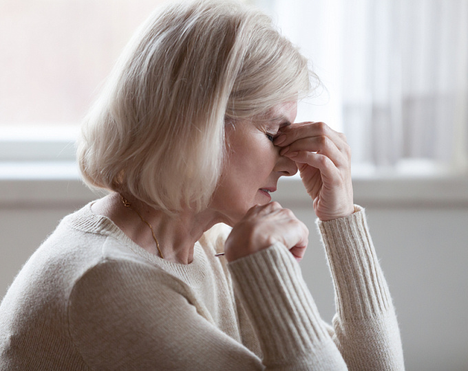 Эффективность и безопасность антидепрессантов при постинсультной депрессии  