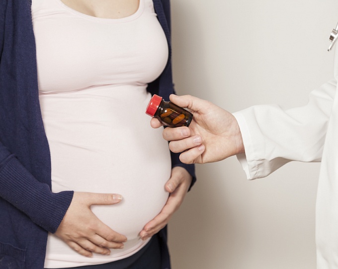 Неблагоприятные последствия антипсихотической терапии во время беременности