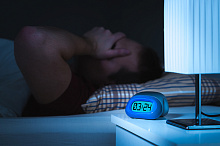 Ожидать ли повышения риска нарушения сна после травмы головного мозга?