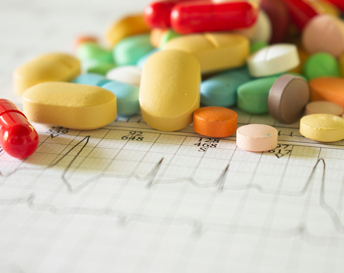 Риск сердечно-сосудистых и геморрагических событий на фоне использования НПВП после инфаркта миокарда 