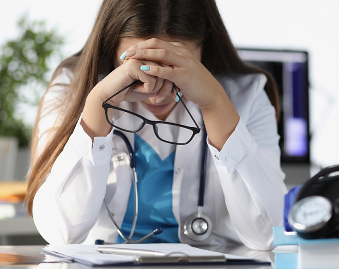 Высокая распространенность суицида среди врачей