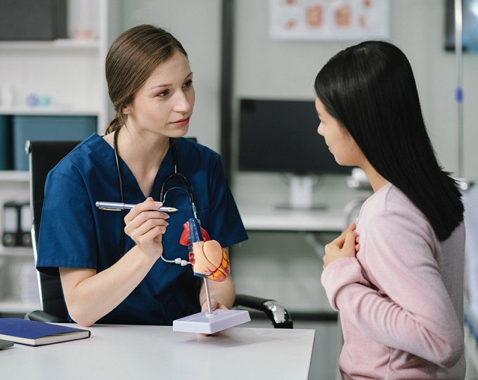 Первичная яичниковая недостаточность и рак груди: есть ли связь?