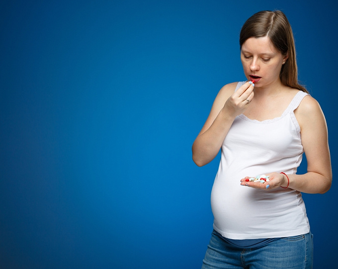 Ожидать ли повышения риска врожденных пороков развития на фоне терапии антипсихотиками во время беременности?