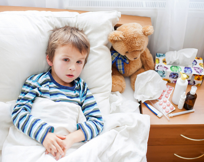 Что мы должны знать о безопасности цефтриаксона у детей?