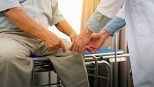 Остеоартрит коленного сустава: облегчает ли блокада коленного нерва симптомы?