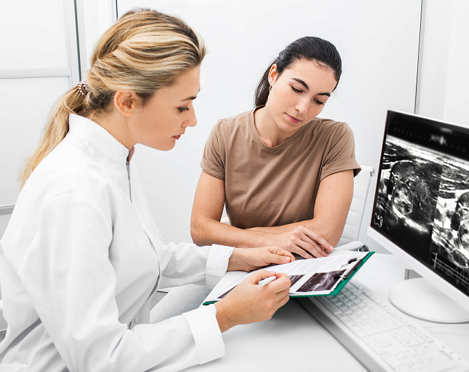 Сравнение двухлетних результатов лечения диабетического макулярного отека субпороговым микроимпульсным (577 нм) лазером и афлиберцептом