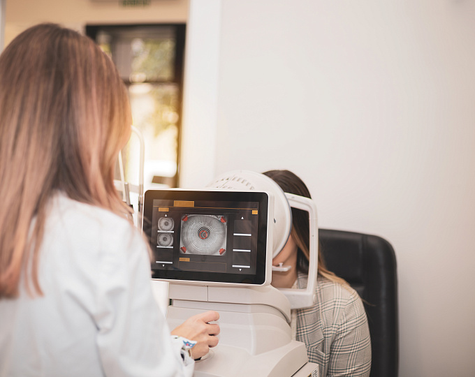 Оценка риска повреждения ветвей роговичных нервов при проведении витрэктомии pars plana