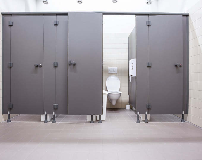 Риск инфицирования бактериальной и вирусной инфекцией в общественном туалете