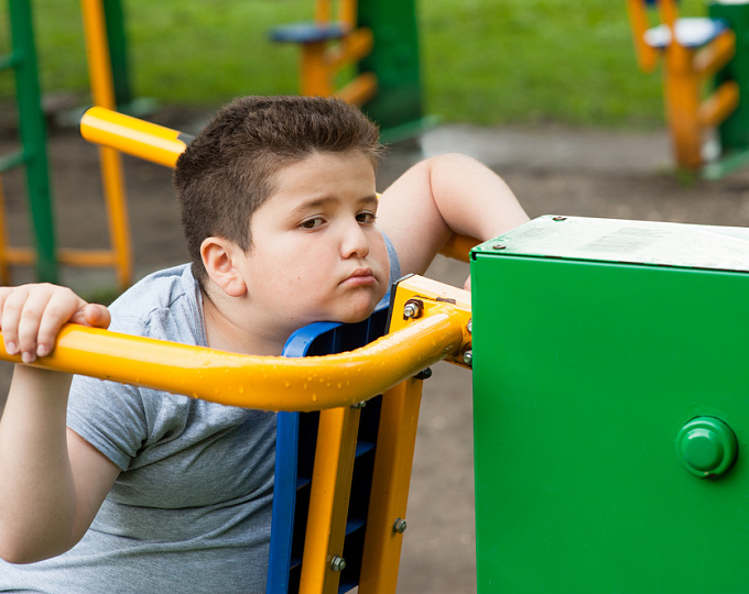 Физические упражнения могут улучшить работу мозга у детей с ожирением