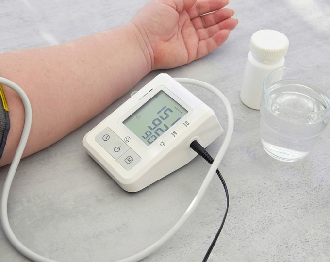 Быстрое снижение артериального давления при внутричерепном кровоизлиянии