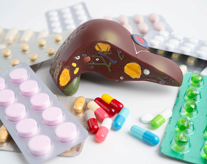 Тербинафин демонстрирует наименьший риск гепатотоксичности среди системных противогрибковых препаратов