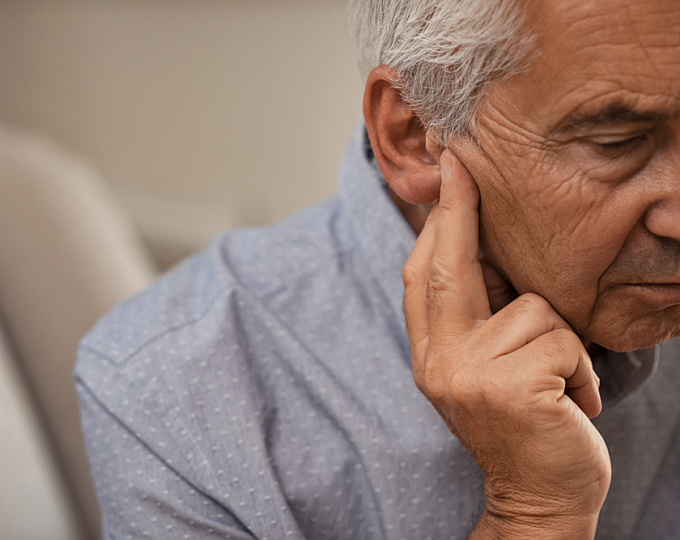 Потеря слуха и риск нейропсихиатрических симптомов деменции